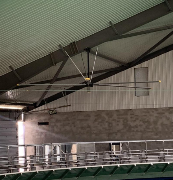 Outer Rotor DC Motor Industrial Ceiling Fan 42000m3/h Airflow 7300mm Huge Fan Blade Diameter
