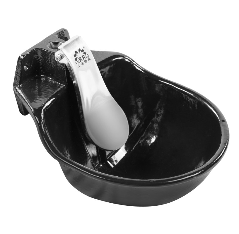 Chén nước đen phong cách với dung lượng 1,7L và trọng lượng 4,7kg